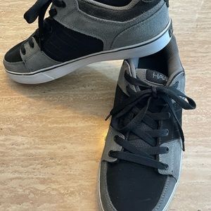 TONY HAWK Mens Skateboard Shoes Black & Grey / Size 12